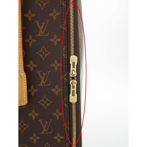 Louis Vuitton Pegasus Carry Monogram Case - Picture 8 of 8